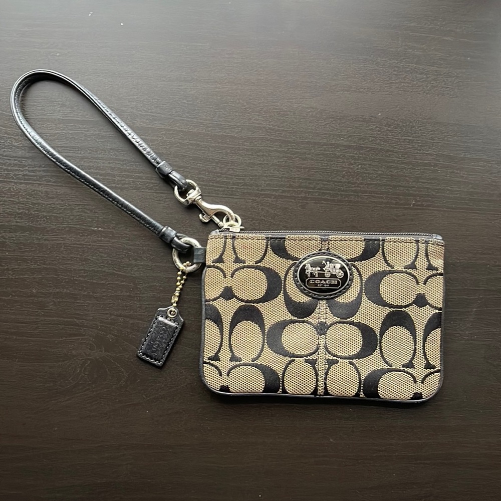 COPY - Coach Signature Print Black and Tan Wristlet Wallet Purse